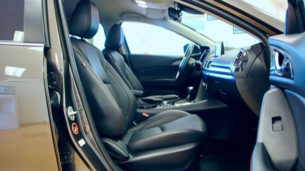 Mazda 3 med Bluetooth audio