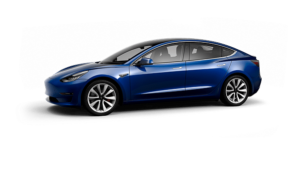 Tesla Model 3 med Lydinngang