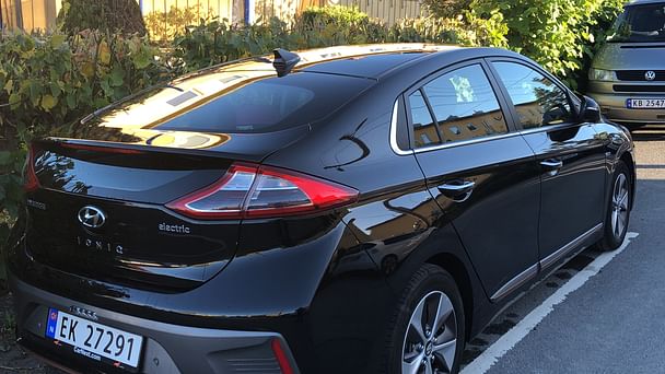 Hyundai Ioniq med Vinterdekk