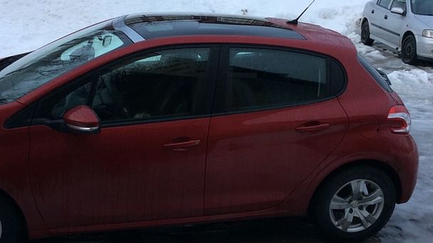 Peugeot 208 med Vinterdekk