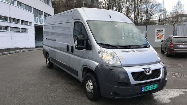 Peugeot Boxer med Tilhengerfeste