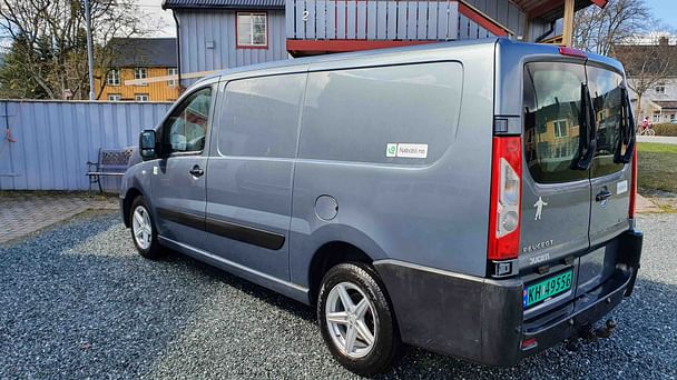 Peugeot Expert med Tilhengerfeste