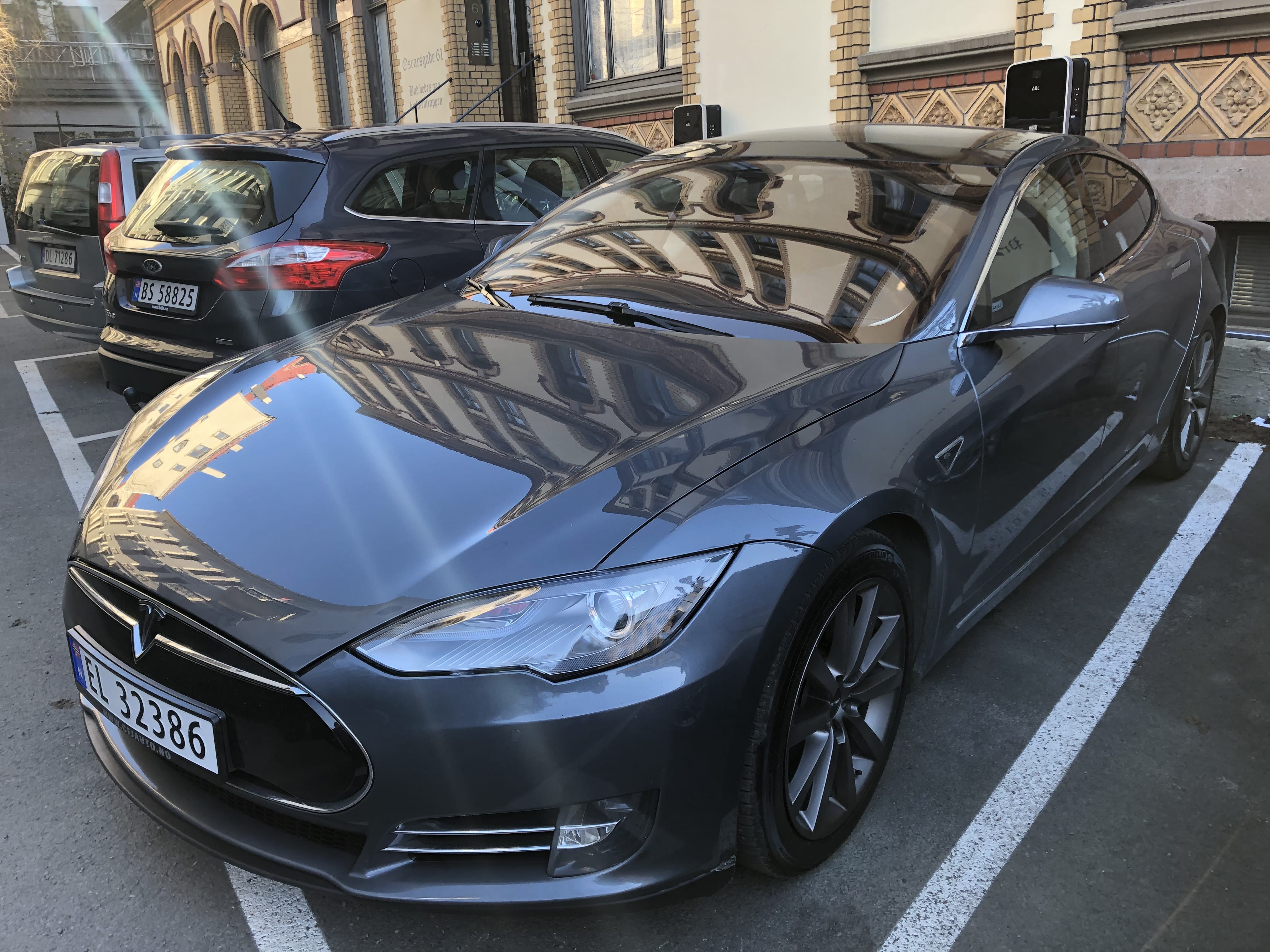 Tesla Model S, 2014, Electric, automatic