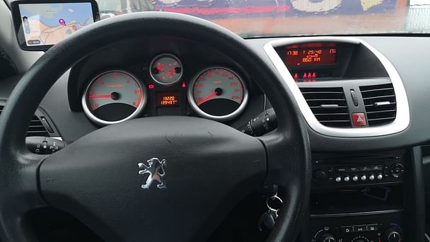 Peugeot 207