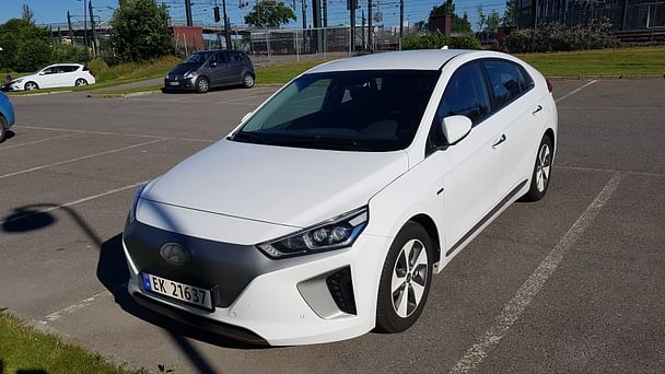 Hyundai Ioniq med GPS