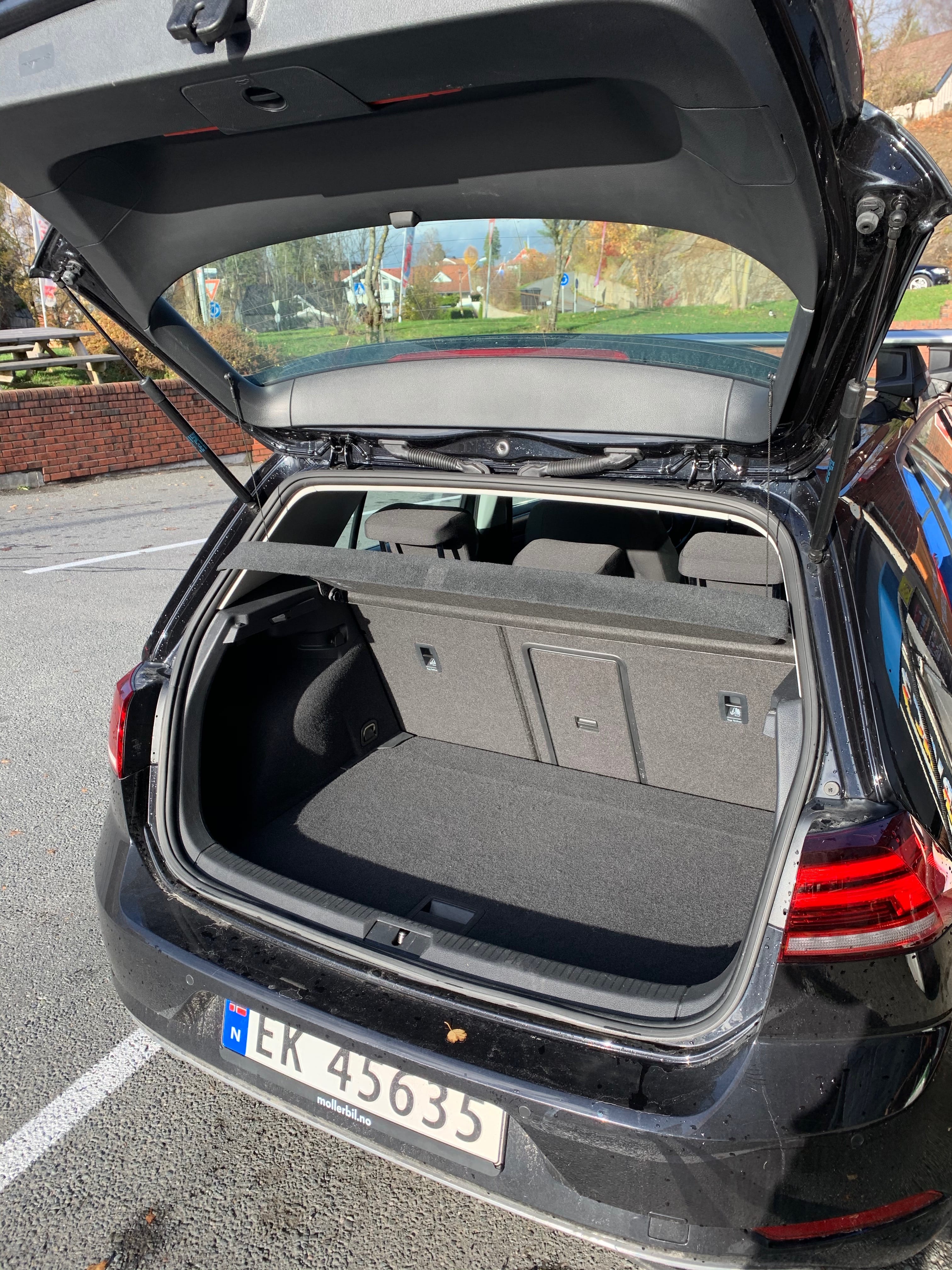 Volkswagen e-Golf with Snow tires