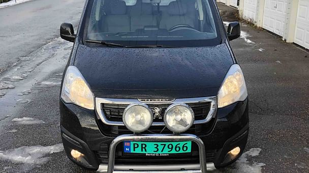 Peugeot Partner med Vinterdekk