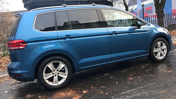 Volkswagen Touran med Sykkelstativ
