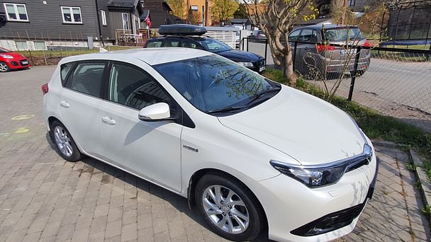 Toyota Auris med Lydinngang