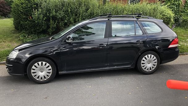 Volkswagen Golf Kombi med Vinterdekk
