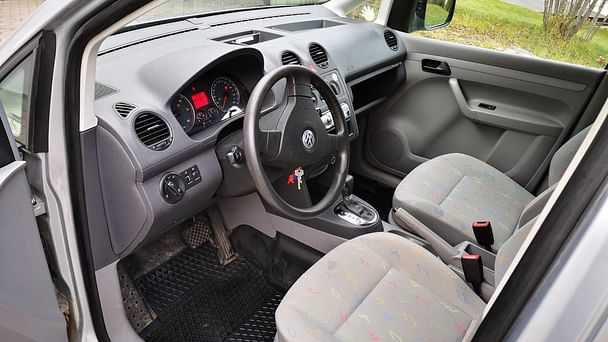 Volkswagen Caddy Maxi med Aircondition