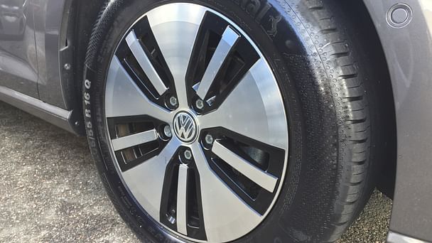 Volkswagen e-Golf
