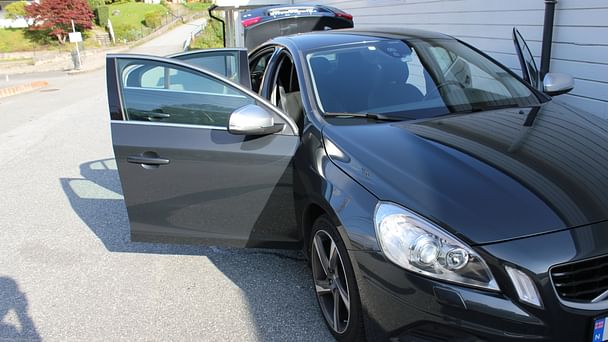 Volvo S60 med Lydinngang