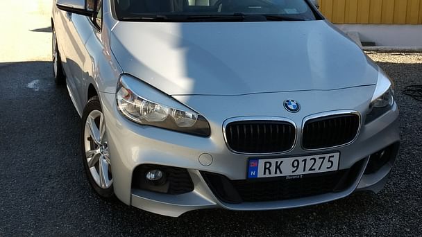BMW Série 2 Gran Tourer med Skistativ
