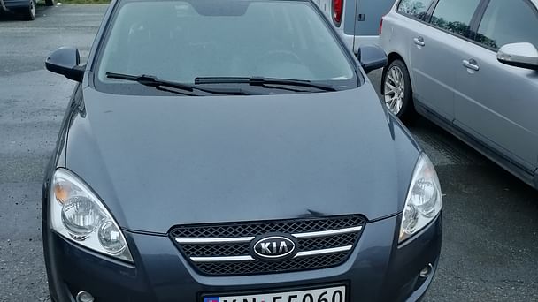 Kia Cee'd med Lydinngang