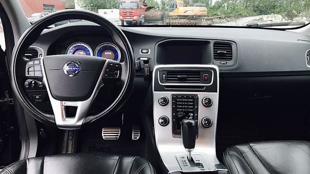 Volvo V60 med Lydinngang