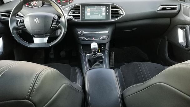 Peugeot 308 med Vinterdekk