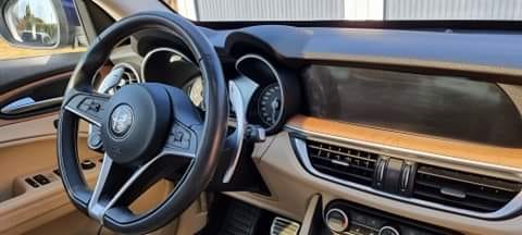Alfa-Romeo Stelvio med Vinterdekk