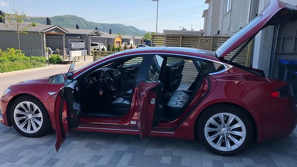 Tesla Model S
