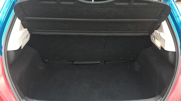 Peugeot 207 med Vinterdekk