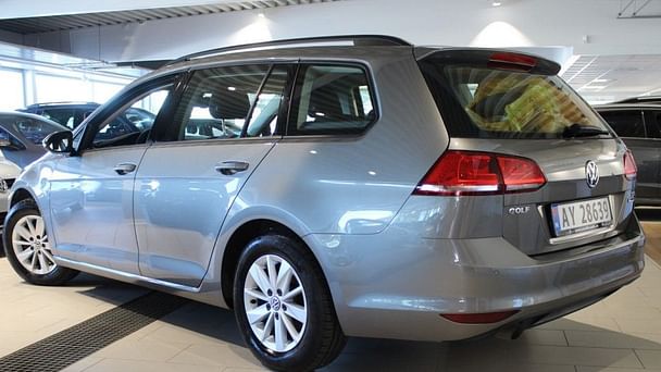 Volkswagen Golf Kombi med Lydinngang