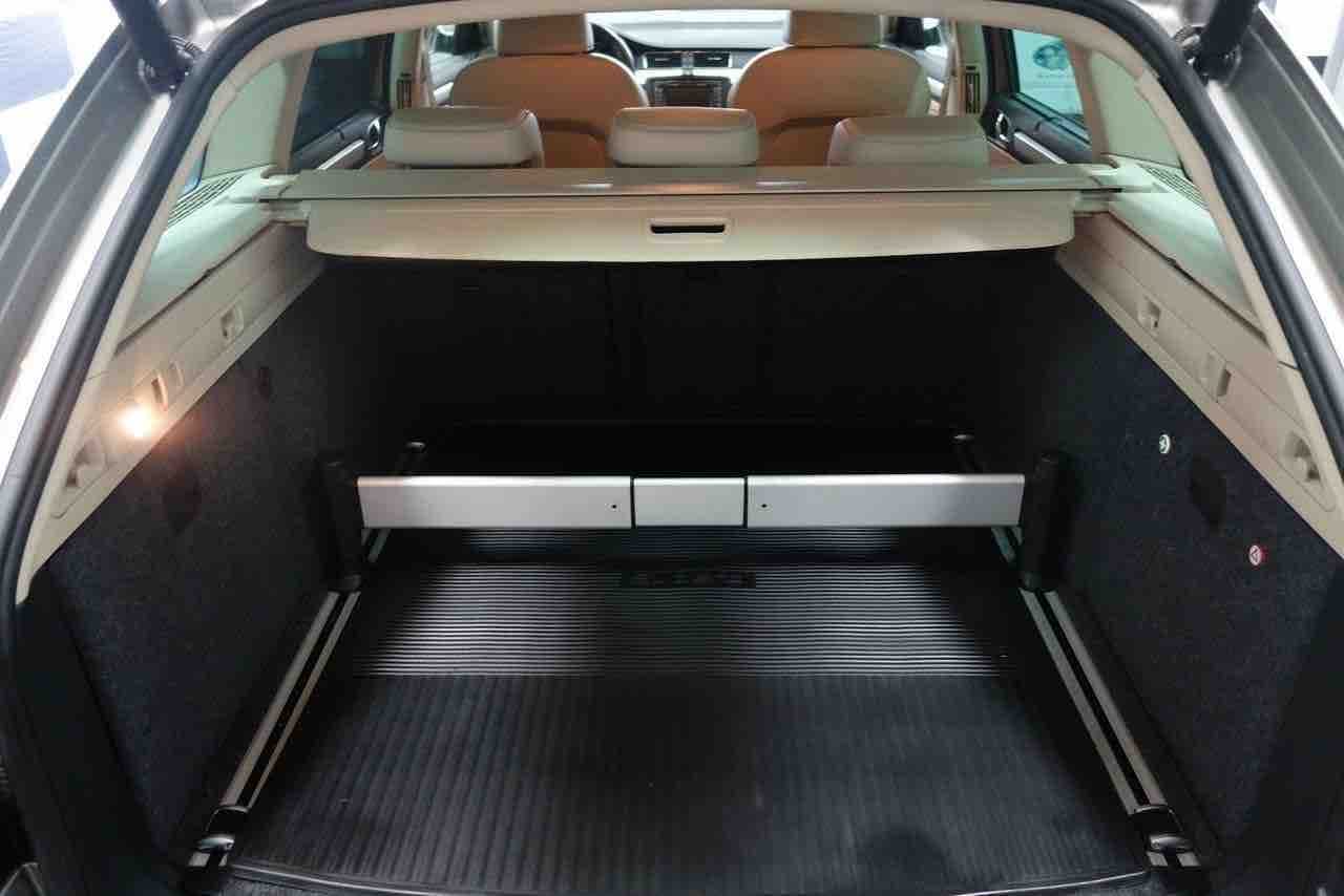 Skoda Superb Combi