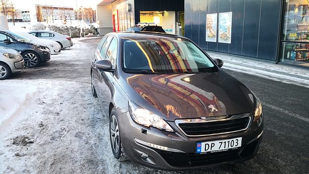Peugeot 308, 2015, Bensin