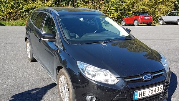 Ford Focus SW med Vinterdekk