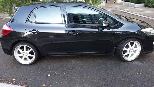 Toyota Auris, 2011, Blyfri / Elektrisk (hybrid), automatisk