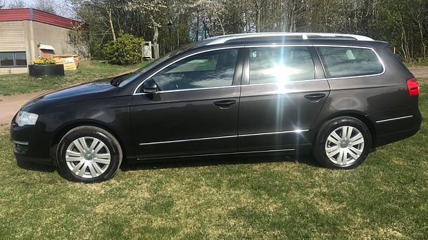 Volkswagen Passat Kombi med Vinterdekk