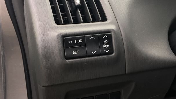 Toyota Prius +