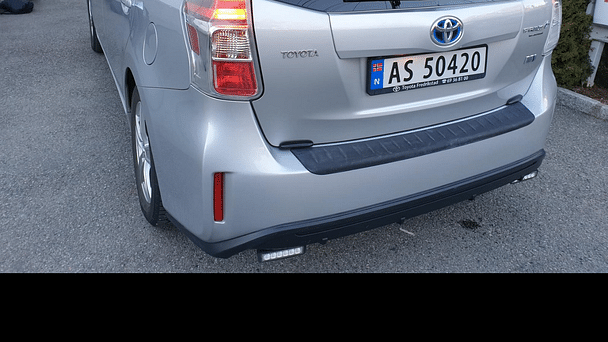 Toyota Prius + med GPS