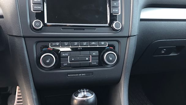 Volkswagen Golf med Bluetooth audio