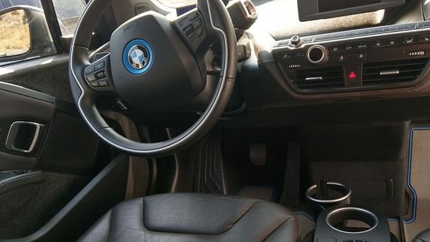 BMW i3 med Vinterdekk