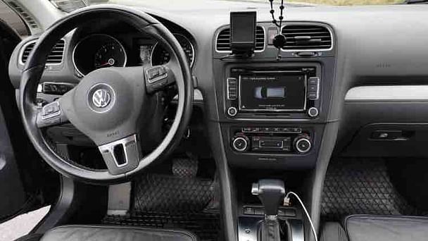 Volkswagen Golf Kombi
