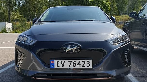Hyundai Ioniq Electric med GPS