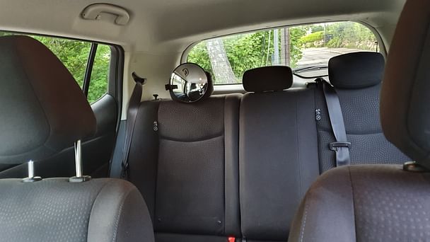 Nissan Leaf med Lydinngang