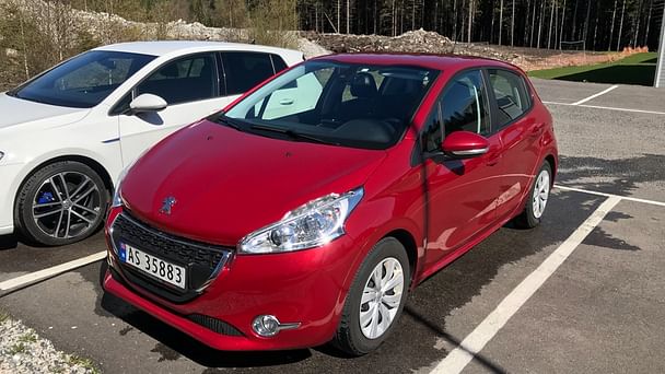 Peugeot 208