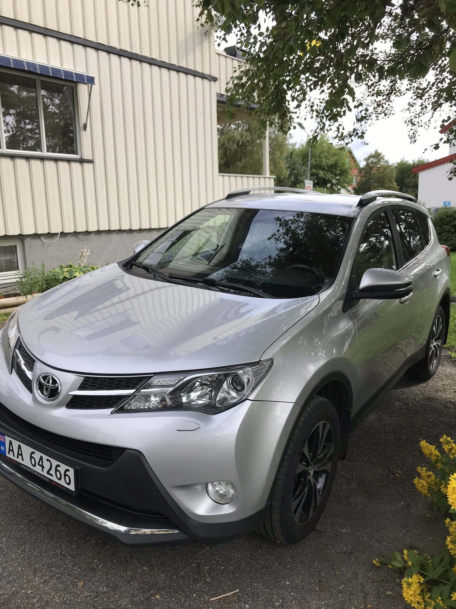 Toyota RAV4 4x4 med GPS