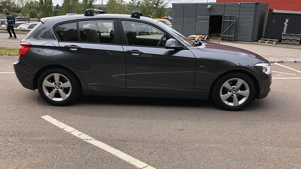 BMW Série 1 med Vinterdekk