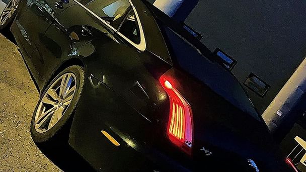 Jaguar XJR
