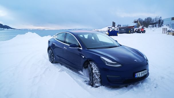 Tesla Model 3, 2019, Elektrisk, automatisk