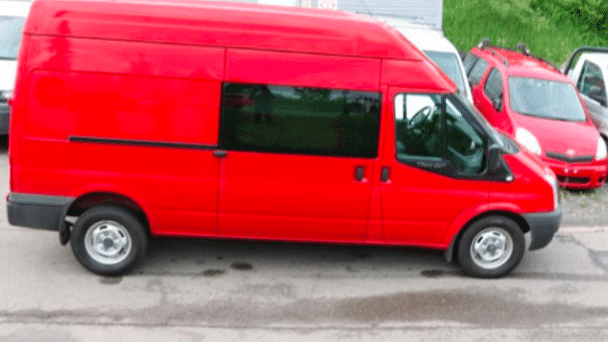 Ford Transit Connect med Lydinngang