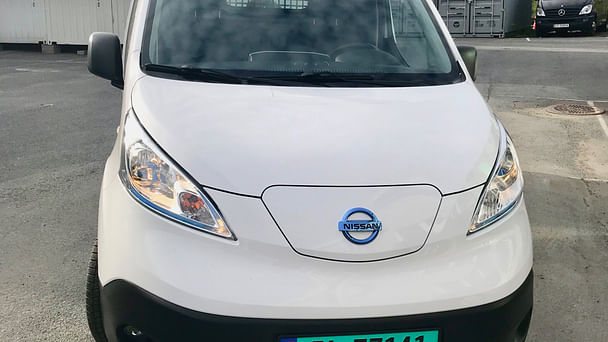 Nissan e-NV200 Varebil med Vinterdekk