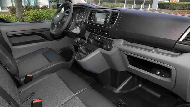 Citroen Jumper med Vinterdekk