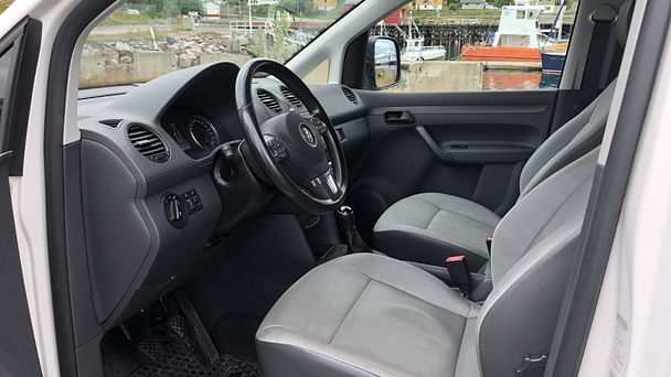 Volkswagen Caddy Maxi med Lydinngang