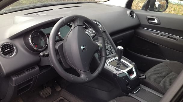 Peugeot 5008 med Vinterdekk