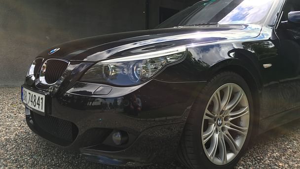 BMW Série 5 Touring med Sykkelstativ