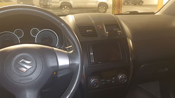 Suzuki SX4 med Vinterdekk