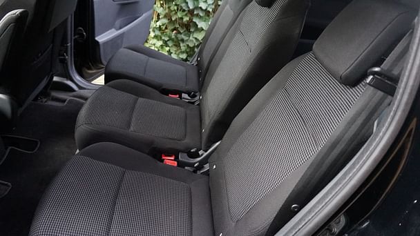 Peugeot 5008 med Skistativ